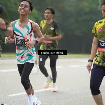 Runner Photo 6503078