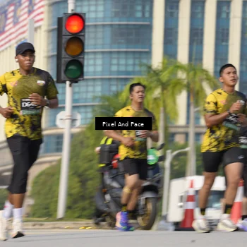 Runner Photo 6503092