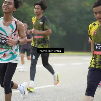 Runner Photo 6503147