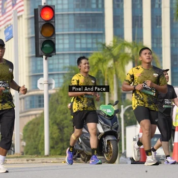 Runner Photo 6503159