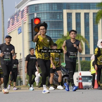 Runner Photo 6503176