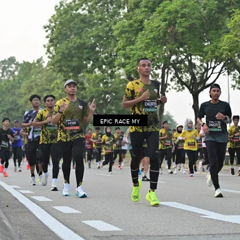 Runner Photo 6503204