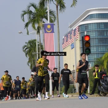 Runner Photo 6503207