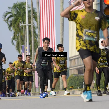 Runner Photo 6503254
