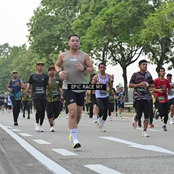 Runner Photo 6503276