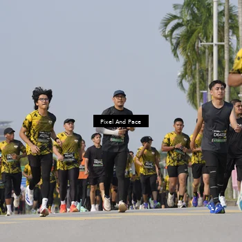 Runner Photo 6503284