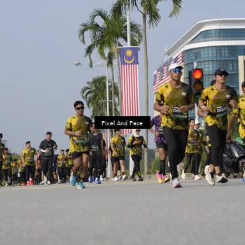 Runner Photo 6503288