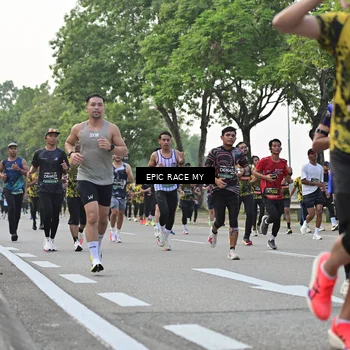 Runner Photo 6503290