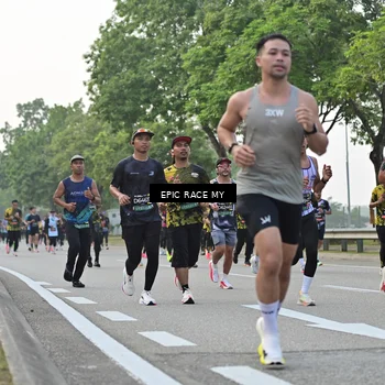 Runner Photo 6503299