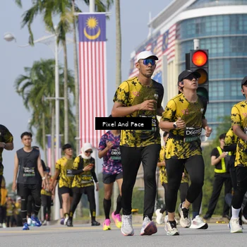 Runner Photo 6503320