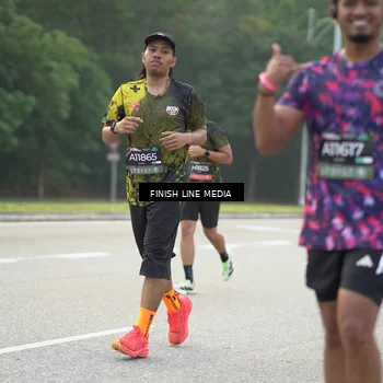 Runner Photo 6503334