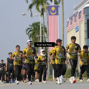 Runner Photo 6503342