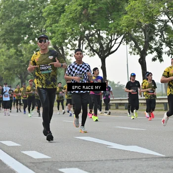 Runner Photo 6503346