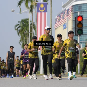 Runner Photo 6503359