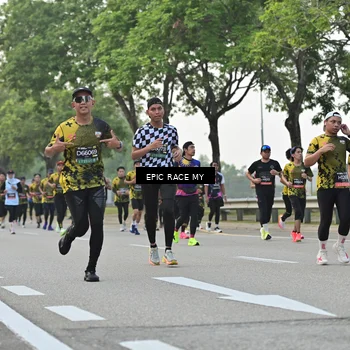 Runner Photo 6503360