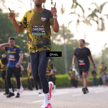 Runner Photo 6503361