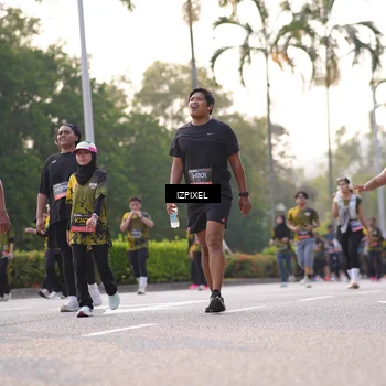 Runner Photo 6503364