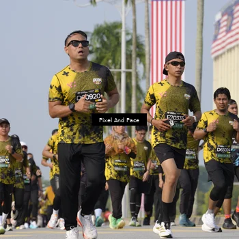 Runner Photo 6503427