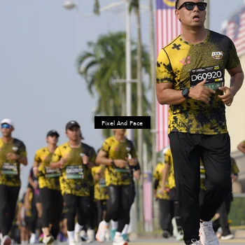 Runner Photo 6503436