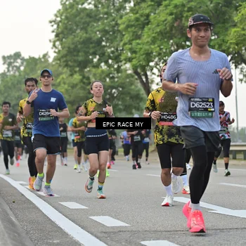 Runner Photo 6503437