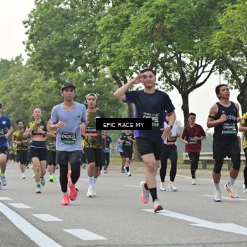 Runner Photo 6503450