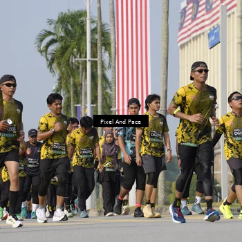 Runner Photo 6503457