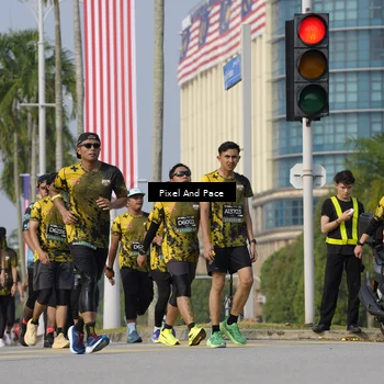 Runner Photo 6503480