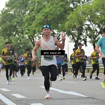 Runner Photo 6503541