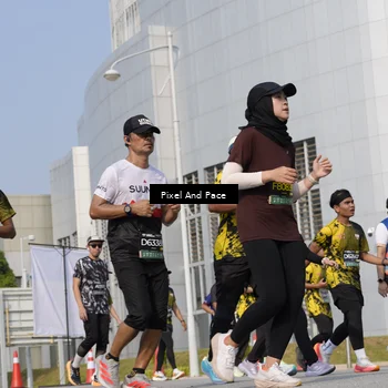 Runner Photo 6503562