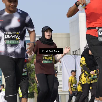 Runner Photo 6503618