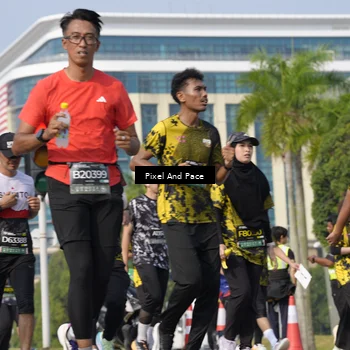 Runner Photo 6503643