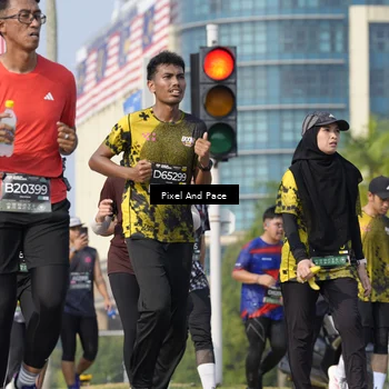 Runner Photo 6503650