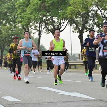 Runner Photo 6503658