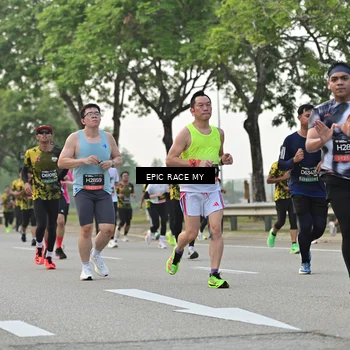 Runner Photo 6503677