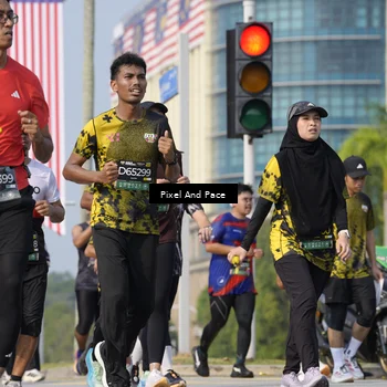 Runner Photo 6503728