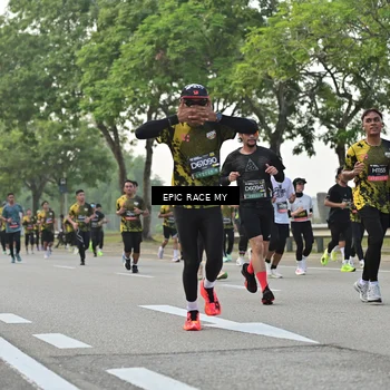Runner Photo 6503732