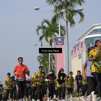 Runner Photo 6503738