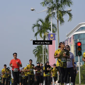Runner Photo 6503749