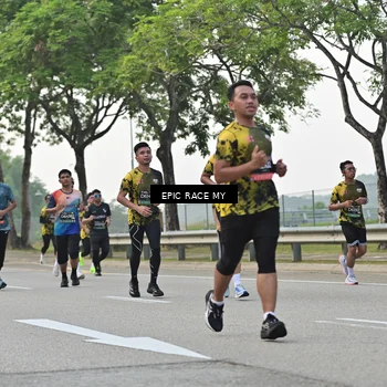 Runner Photo 6503781