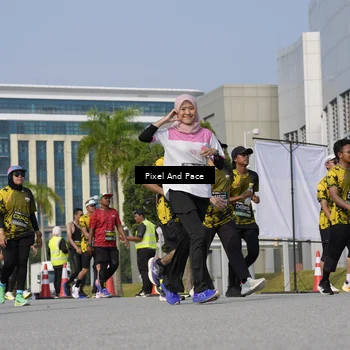 Runner Photo 6503814