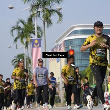 Runner Photo 6503823