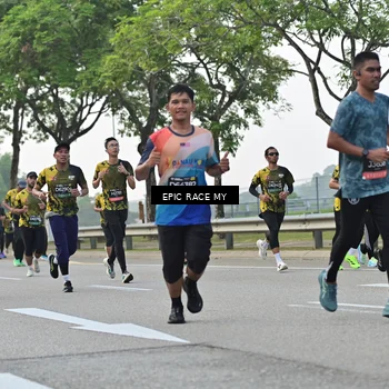 Runner Photo 6503832