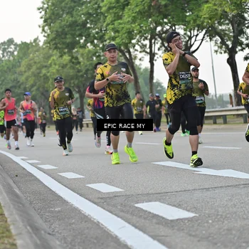 Runner Photo 6503853