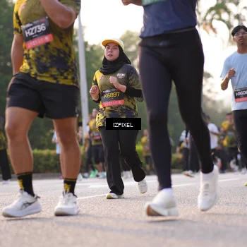 Runner Photo 6503870
