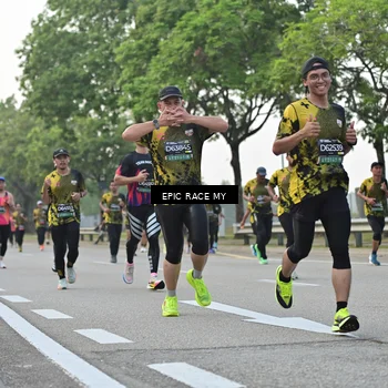 Runner Photo 6503871