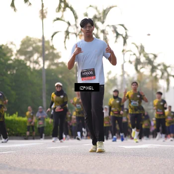 Runner Photo 6503872