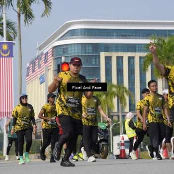 Runner Photo 6503873