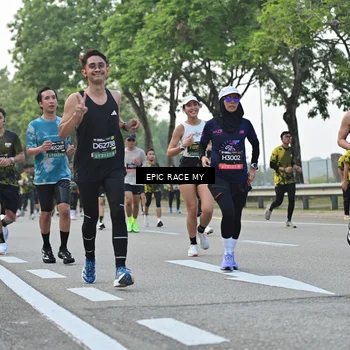 Runner Photo 6503919