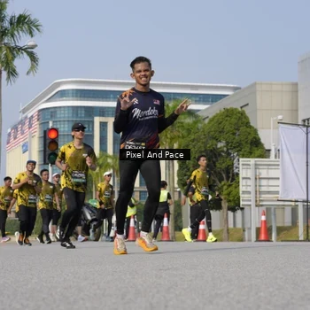 Runner Photo 6503982