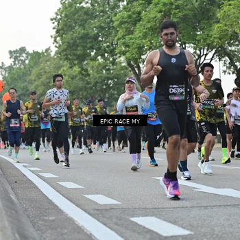 Runner Photo 6504013